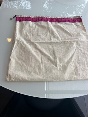 Tory Burch Canvas Drawstring Pouch with Fuchsia Geometric Trim